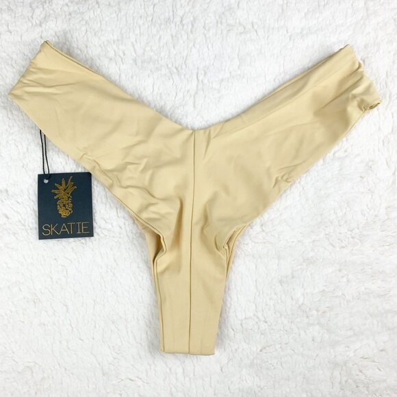 Skatie | Mandi Bikini Bottom Buttercup - Picture 3 of 8